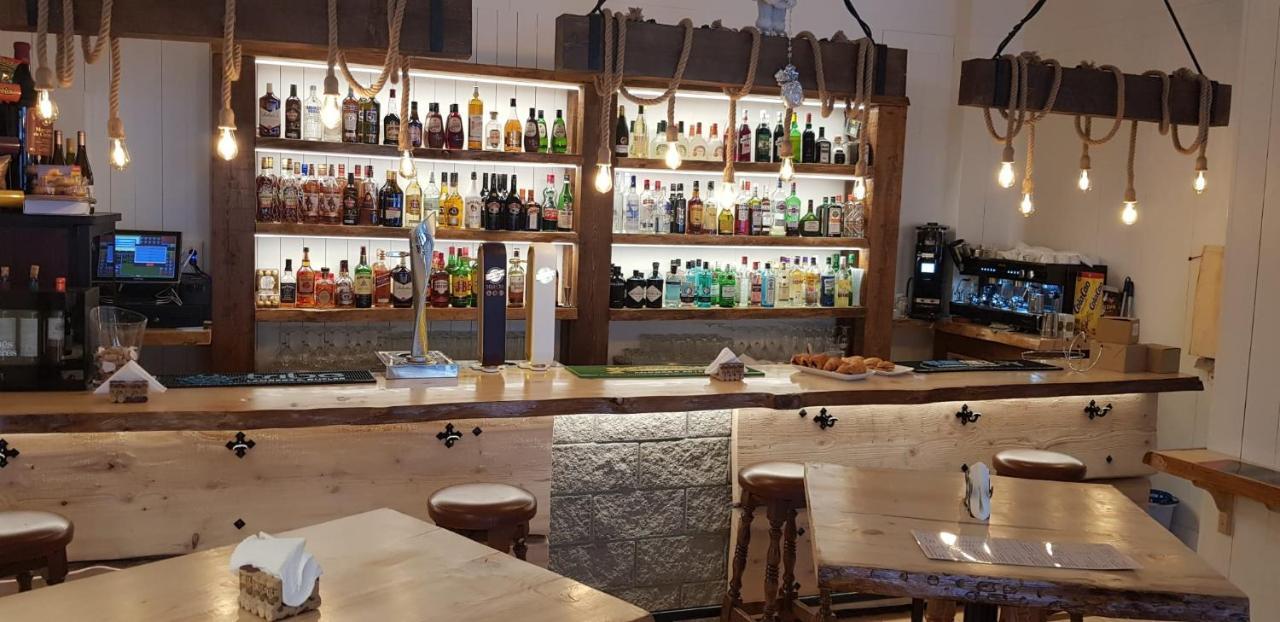 Hotel Merino Pas De La Casa Dış mekan fotoğraf