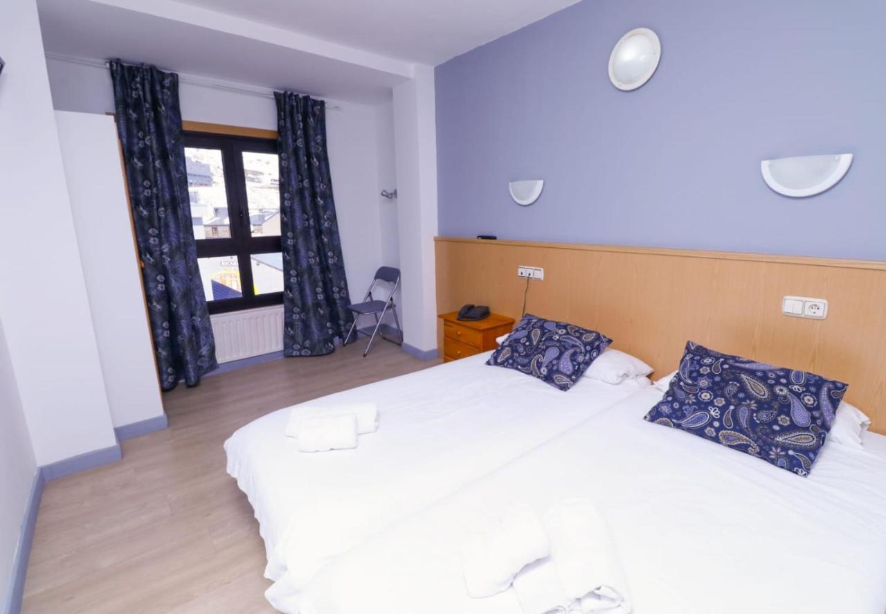 Hotel Merino Pas De La Casa Dış mekan fotoğraf