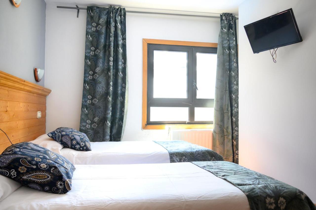 Hotel Merino Pas De La Casa Dış mekan fotoğraf